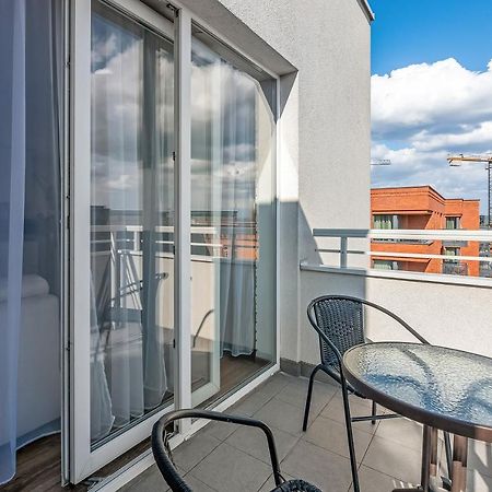 Downtown Apartments Sadova City Center & Parking Gdaňsk Exteriér fotografie